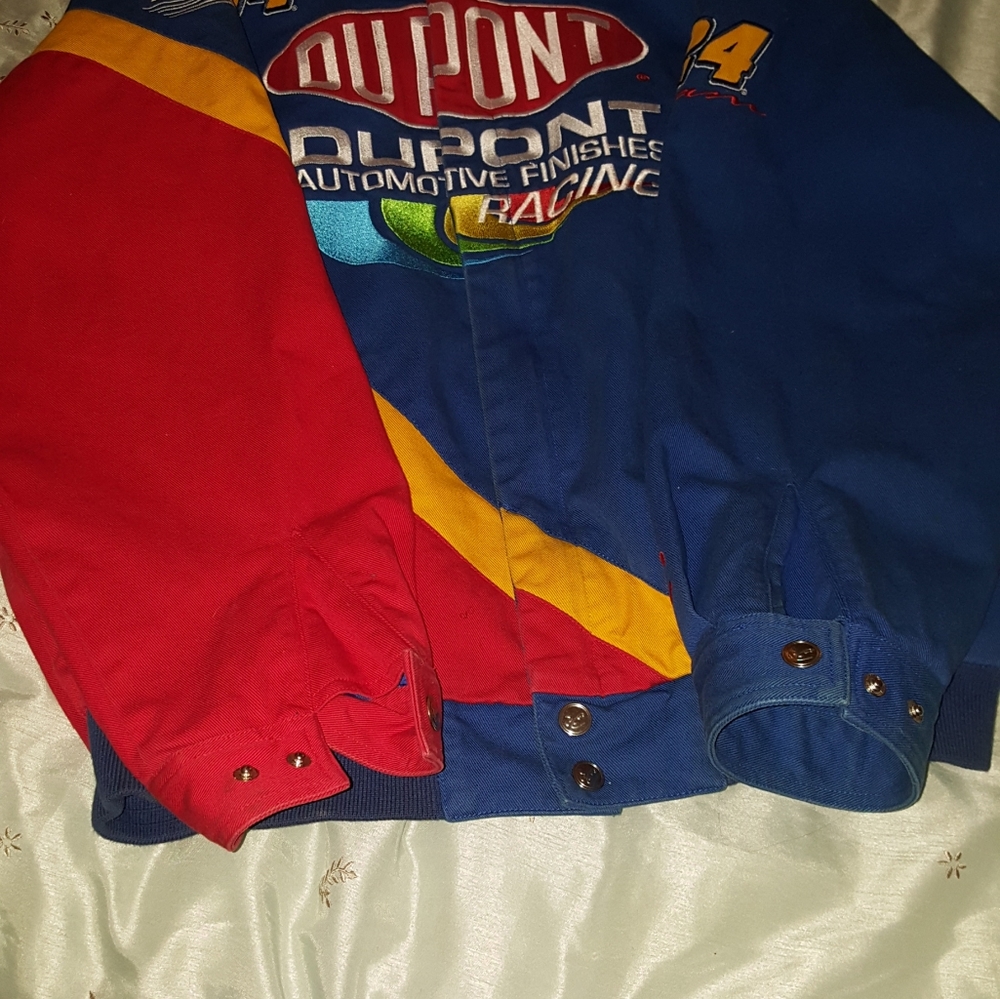 Jacket - Picture 9 of 9